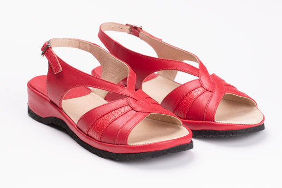 57 Red Sandals Low